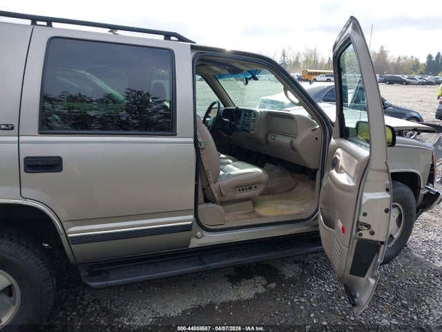 Продаж на аукціоні авто 1999 Gmc Yukon Sle, vin: 1GKEK13R4XJ750235, номер лоту: 44808587