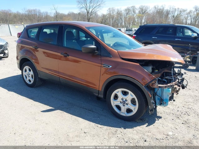 44808625 :رقم المزاد ، 1FMCU0F71HUB34649 vin ، 2017 Ford Escape S مزاد بيع