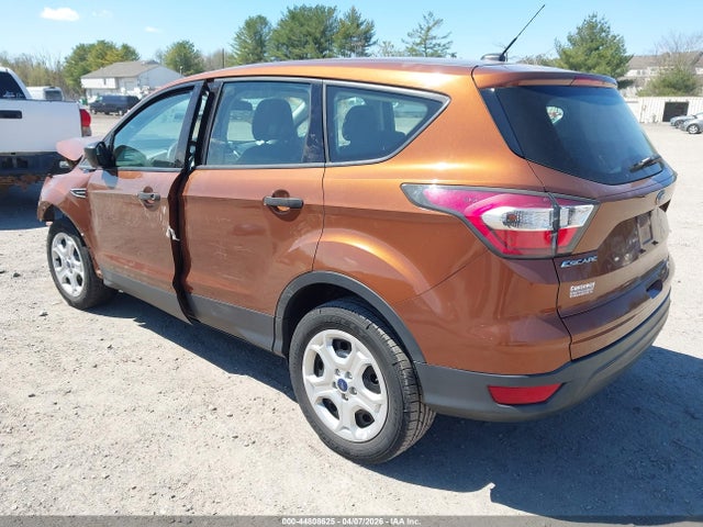 2017 Ford Escape S მანქანა იყიდება აუქციონზე, vin: 1FMCU0F71HUB34649, აუქციონის ნომერი: 44808625