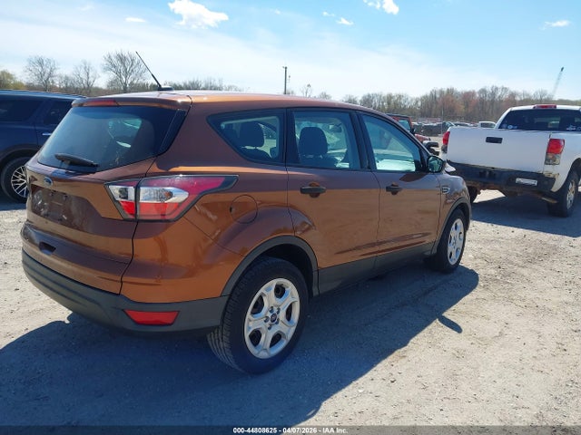 2017 Ford Escape S მანქანა იყიდება აუქციონზე, vin: 1FMCU0F71HUB34649, აუქციონის ნომერი: 44808625