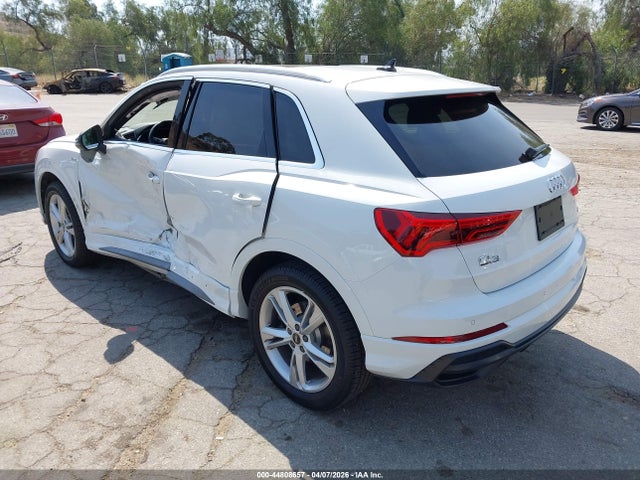 44808657 :رقم المزاد ، WA1EECF36M1064676 vin ، 2021 Audi Q3 Premium Plus 45 Tfsi S Line Quattro Tiptronic مزاد بيع