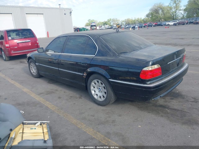 2001 BMW 740IL WBAGH83401DP24461 Photo 2