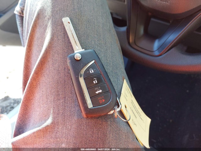 5YFB4MDE8RP216384 Toyota COROLLA LE