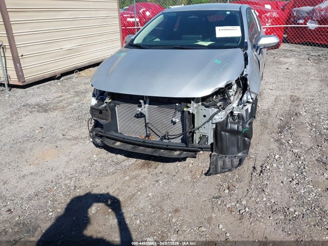 5YFB4MDE8RP216384 Toyota COROLLA LE