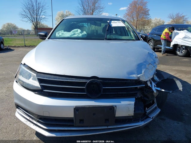 Продаж на аукціоні авто 2015 Volkswagen Jetta 2.0l Tdi S, vin: 3VWLA7AJ5FM405591, номер лоту: 44808701