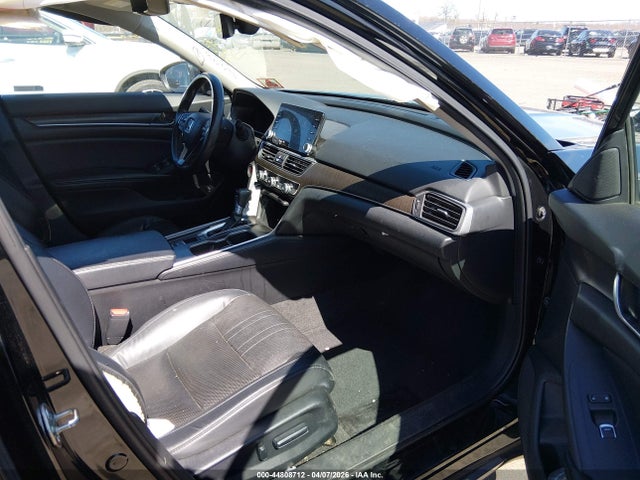 Продаж на аукціоні авто 2018 Honda Accord Ex-l, vin: 1HGCV1F50JA214538, номер лоту: 44808712