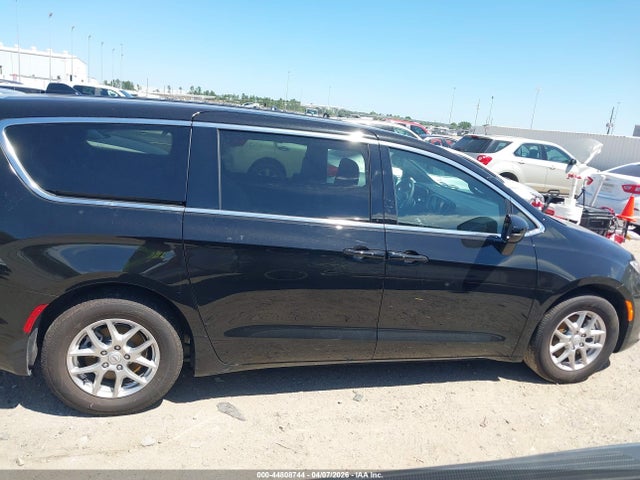 Продажа на аукционе авто 2025 Chrysler Pacifica Select, vin: 2C4RC1BG9SR611619, номер лота: 44808744