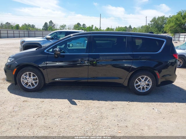 Продажа на аукционе авто 2025 Chrysler Pacifica Select, vin: 2C4RC1BG9SR611619, номер лота: 44808744