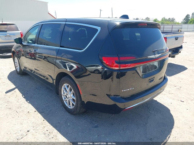 2025 CHRYSLER PACIFICA 2C4RC1BG9SR611619 Photo 2