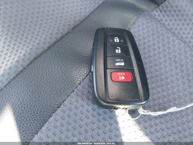 2020 Toyota Corolla Hybrid Le მანქანა იყიდება აუქციონზე, vin: JTDEBRBE5LJ024368, აუქციონის ნომერი: 44808754