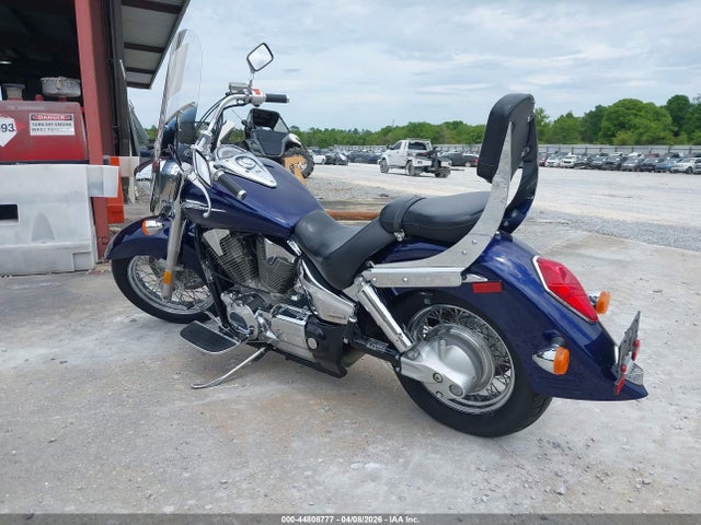2004 HONDA VT1300 1HFSC52054A103897 Photo 2