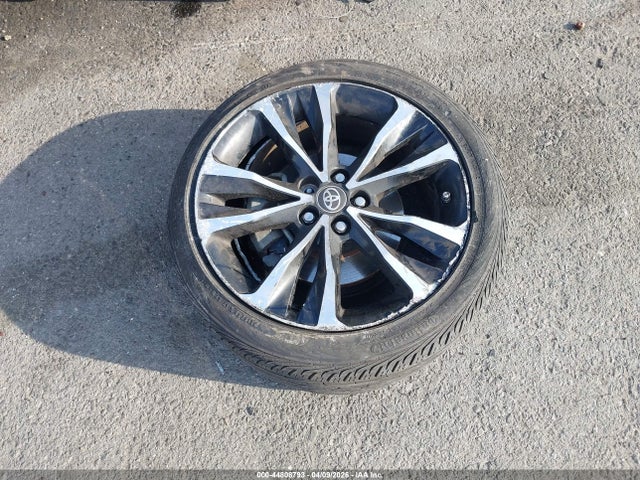 5YFBURHE8KP882433 Toyota COROLLA SE