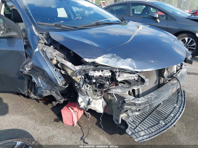 5YFBURHE8KP882433 Toyota COROLLA SE