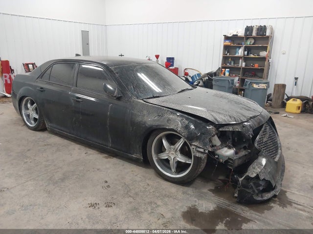 44808812 :رقم المزاد ، 2C3CCAAG9JH283568 vin ، 2018 Chrysler 300 Touring مزاد بيع