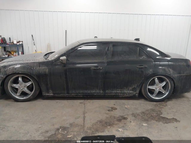 44808812 :رقم المزاد ، 2C3CCAAG9JH283568 vin ، 2018 Chrysler 300 Touring مزاد بيع