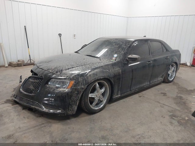 44808812 :رقم المزاد ، 2C3CCAAG9JH283568 vin ، 2018 Chrysler 300 Touring مزاد بيع