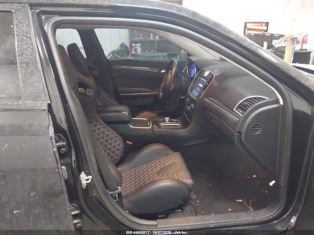 44808812 :رقم المزاد ، 2C3CCAAG9JH283568 vin ، 2018 Chrysler 300 Touring مزاد بيع