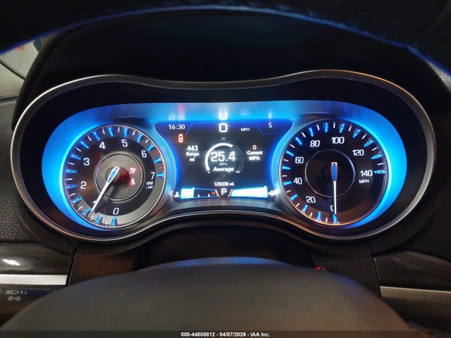 44808812 :رقم المزاد ، 2C3CCAAG9JH283568 vin ، 2018 Chrysler 300 Touring مزاد بيع