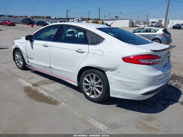 2017 FORD FUSION HYBRID 3FA6P0LU5HR358068 Photo 2