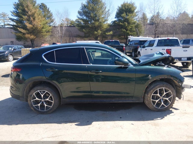 44808832 :رقم المزاد ، ZASFAKBN5J7C07298 vin ، 2018 Alfa Romeo Stelvio Ti Awd مزاد بيع