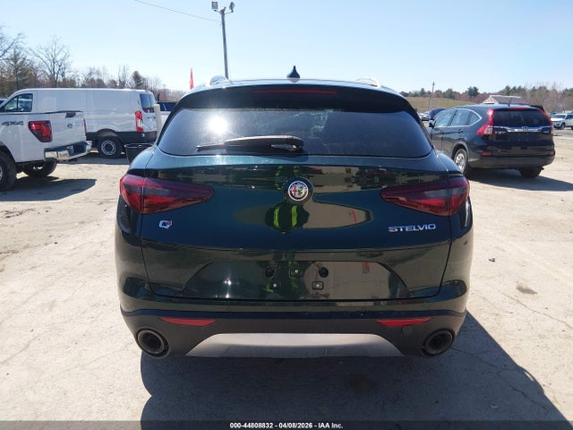 44808832 :رقم المزاد ، ZASFAKBN5J7C07298 vin ، 2018 Alfa Romeo Stelvio Ti Awd مزاد بيع