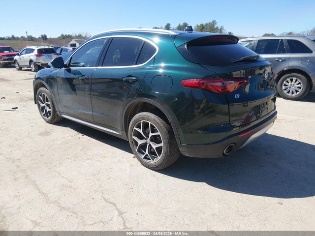 44808832 :رقم المزاد ، ZASFAKBN5J7C07298 vin ، 2018 Alfa Romeo Stelvio Ti Awd مزاد بيع