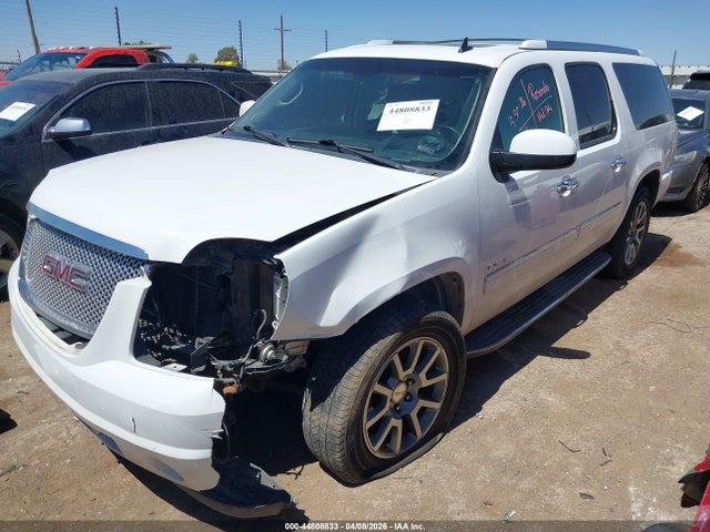 2013 Gmc Yukon Xl 1500 Denali მანქანა იყიდება აუქციონზე, vin: 1GKS2MEFXDR375522, აუქციონის ნომერი: 44808833