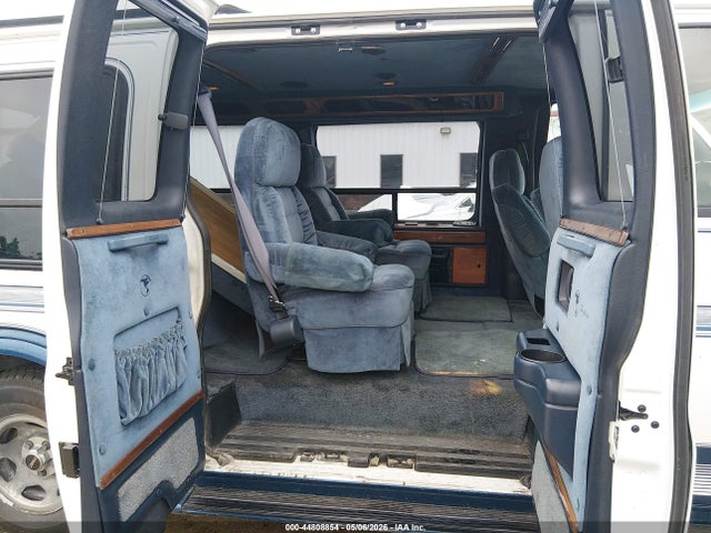 Продажа на аукционе авто 1999 Gmc Savana Rv G1500, vin: 1GDFG15R4X1153872, номер лота: 44808854