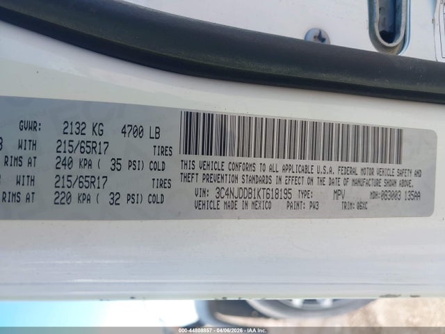 2019 JEEP COMPASS 3C4NJDDB1KT618195 Photo 8