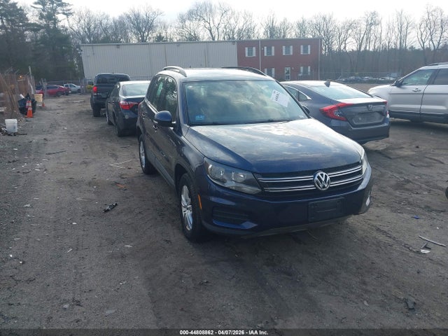 44808862 :رقم المزاد ، WVGBV7AX7GW594216 vin ، 2016 Volkswagen Tiguan S مزاد بيع