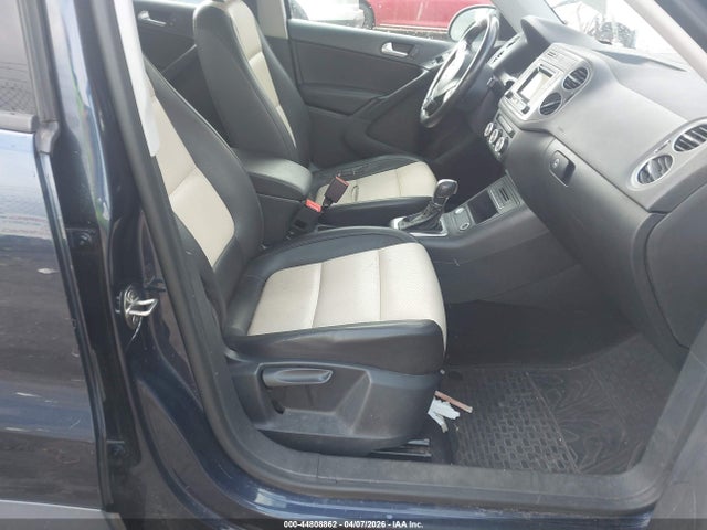 44808862 :رقم المزاد ، WVGBV7AX7GW594216 vin ، 2016 Volkswagen Tiguan S مزاد بيع