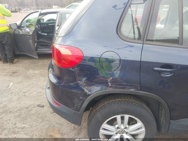 44808862 :رقم المزاد ، WVGBV7AX7GW594216 vin ، 2016 Volkswagen Tiguan S مزاد بيع