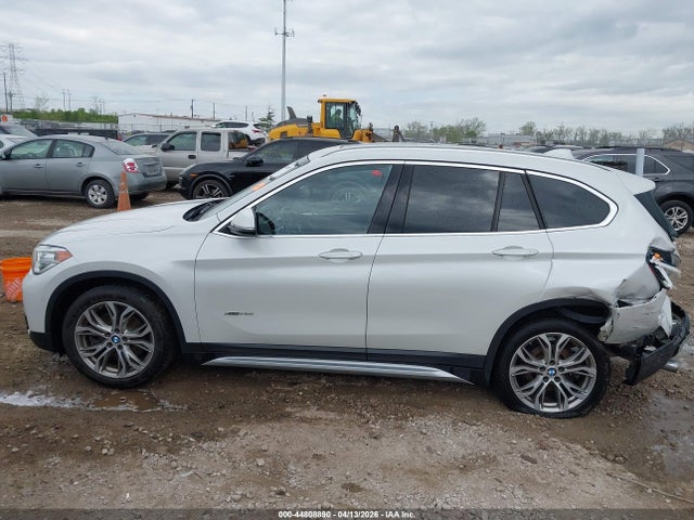 2017 Bmw X1 Xdrive28i მანქანა იყიდება აუქციონზე, vin: WBXHT3C35H5F74812, აუქციონის ნომერი: 44808890