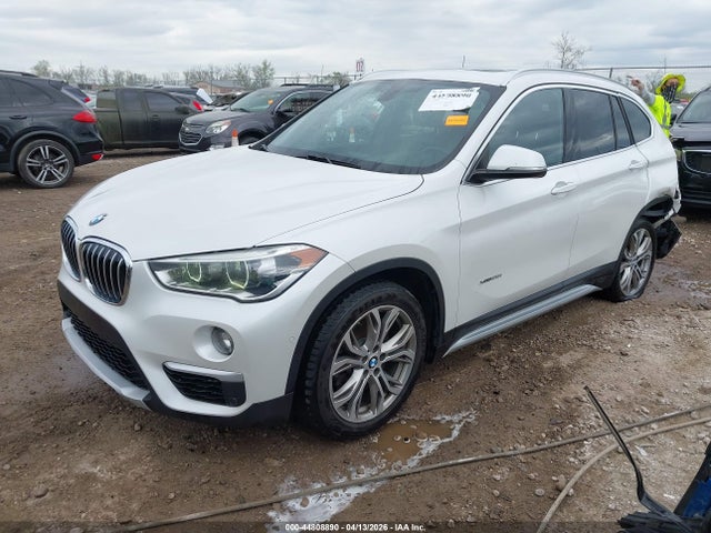 2017 Bmw X1 Xdrive28i მანქანა იყიდება აუქციონზე, vin: WBXHT3C35H5F74812, აუქციონის ნომერი: 44808890
