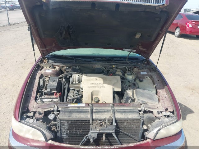 44808960 :رقم المزاد ، 1G4CU541114174036 vin ، 2001 Buick Park Avenue Ultra مزاد بيع