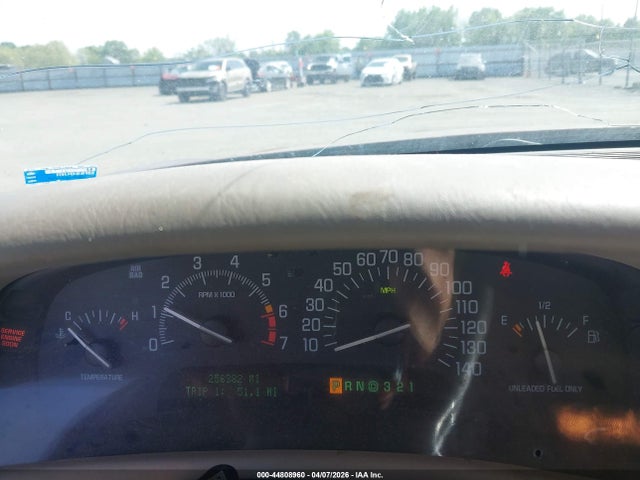 44808960 :رقم المزاد ، 1G4CU541114174036 vin ، 2001 Buick Park Avenue Ultra مزاد بيع