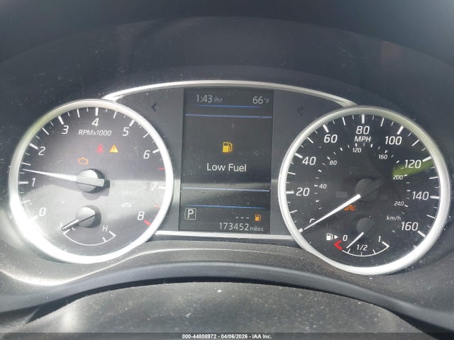 44808972 :رقم المزاد ، 3N1AB7AP8KY252481 vin ، 2019 Nissan Sentra S مزاد بيع