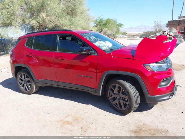 2026 Jeep Compass Latitude Altitude მანქანა იყიდება აუქციონზე, vin: 3C4NJDBN6TT200617, აუქციონის ნომერი: 44808973