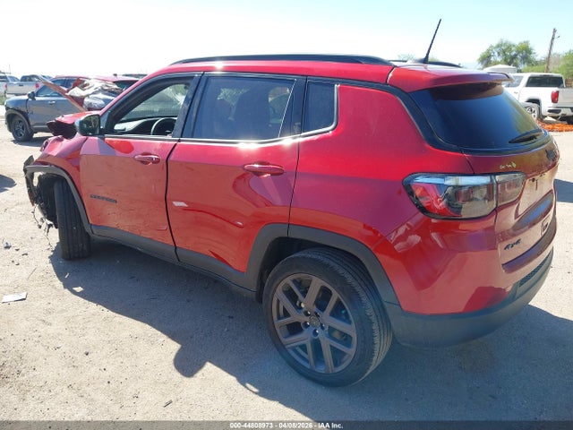 2026 Jeep Compass Latitude Altitude მანქანა იყიდება აუქციონზე, vin: 3C4NJDBN6TT200617, აუქციონის ნომერი: 44808973