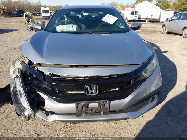 44808977 :رقم المزاد ، 19XFC2F88KE200791 vin ، 2019 Honda Civic Sport مزاد بيع