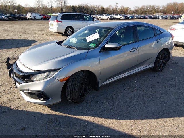 44808977 :رقم المزاد ، 19XFC2F88KE200791 vin ، 2019 Honda Civic Sport مزاد بيع
