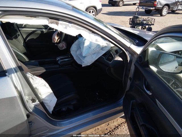 44808977 :رقم المزاد ، 19XFC2F88KE200791 vin ، 2019 Honda Civic Sport مزاد بيع