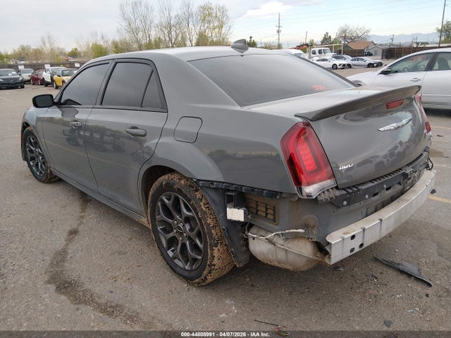 44808991 :رقم المزاد ، 2C3CCAGG5HH588731 vin ، 2017 Chrysler 300 300s Awd مزاد بيع