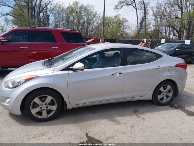 2013 Hyundai Elantra Gls/limited მანქანა იყიდება აუქციონზე, vin: KMHDH4AE3DU605314, აუქციონის ნომერი: 44808994