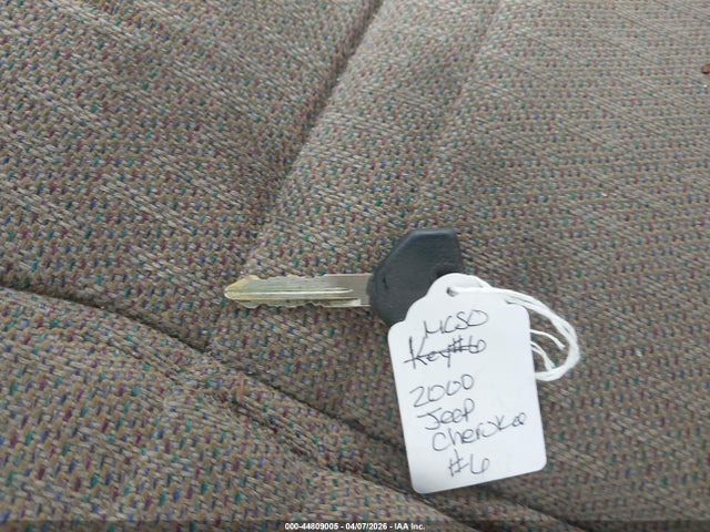 44809005 :رقم المزاد ، 1J4FT48S7YL156622 vin ، 2000 Jeep Cherokee Sport مزاد بيع