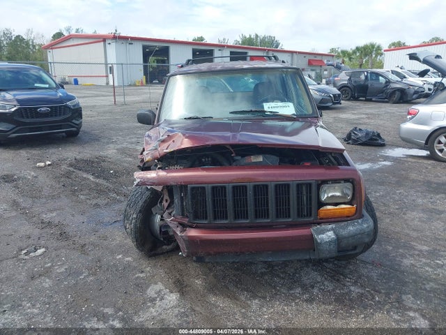 44809005 :رقم المزاد ، 1J4FT48S7YL156622 vin ، 2000 Jeep Cherokee Sport مزاد بيع