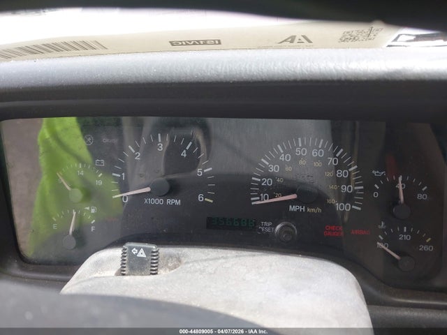 44809005 :رقم المزاد ، 1J4FT48S7YL156622 vin ، 2000 Jeep Cherokee Sport مزاد بيع