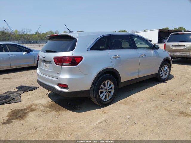 Продажа на аукционе авто 2019 Kia Sorento 2.4l L, vin: 5XYPG4A36KG577798, номер лота: 44809021