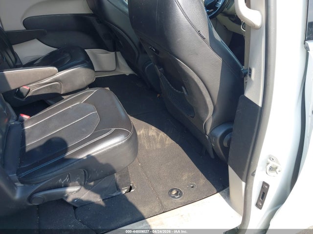 Продаж на аукціоні авто 2021 Chrysler Pacifica Touring L, vin: 2C4RC1BG8MR515662, номер лоту: 44809027
