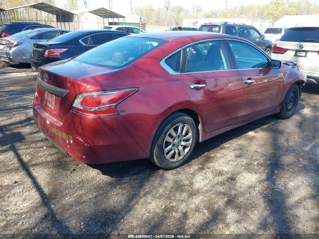 Продажа на аукционе авто 2015 Nissan Altima 2.5/2.5 S/2.5 Sl/2.5 Sv, vin: 1N4AL3AP7FN310558, номер лота: 44809047